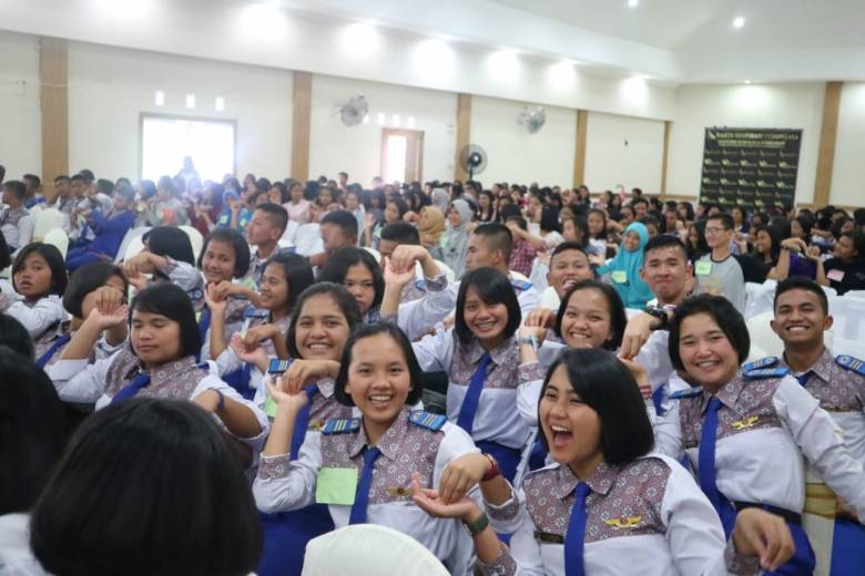 Karya Inspirasi Indonesia Gelar Seminar Bahasa Inggris di Pematang Raya